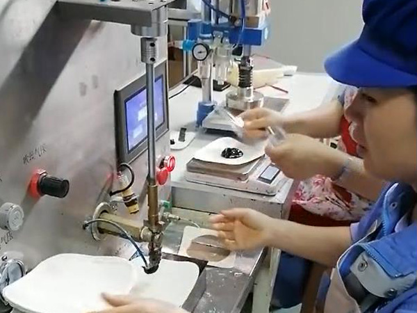 膏藥oem貼牌找膏藥貼牌加工廠家時避雷注意哪些問題 膏藥oem貼牌找膏藥貼牌加工廠家時避雷注意哪些問題