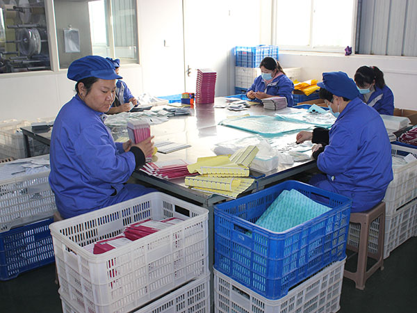 膏藥貼牌定做找廠家oem貼牌加工原料誰來提供? 膏藥貼牌定做找廠家oem貼牌加工原料誰來提供?