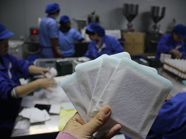 膏藥加工廠代工加工膏藥的制作方法 膏藥加工廠代工加工膏藥的制作方法